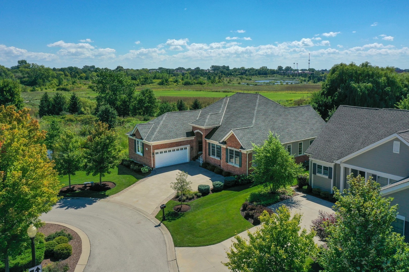 1 Canyon Court, South Barrington, IL 60010 Compass