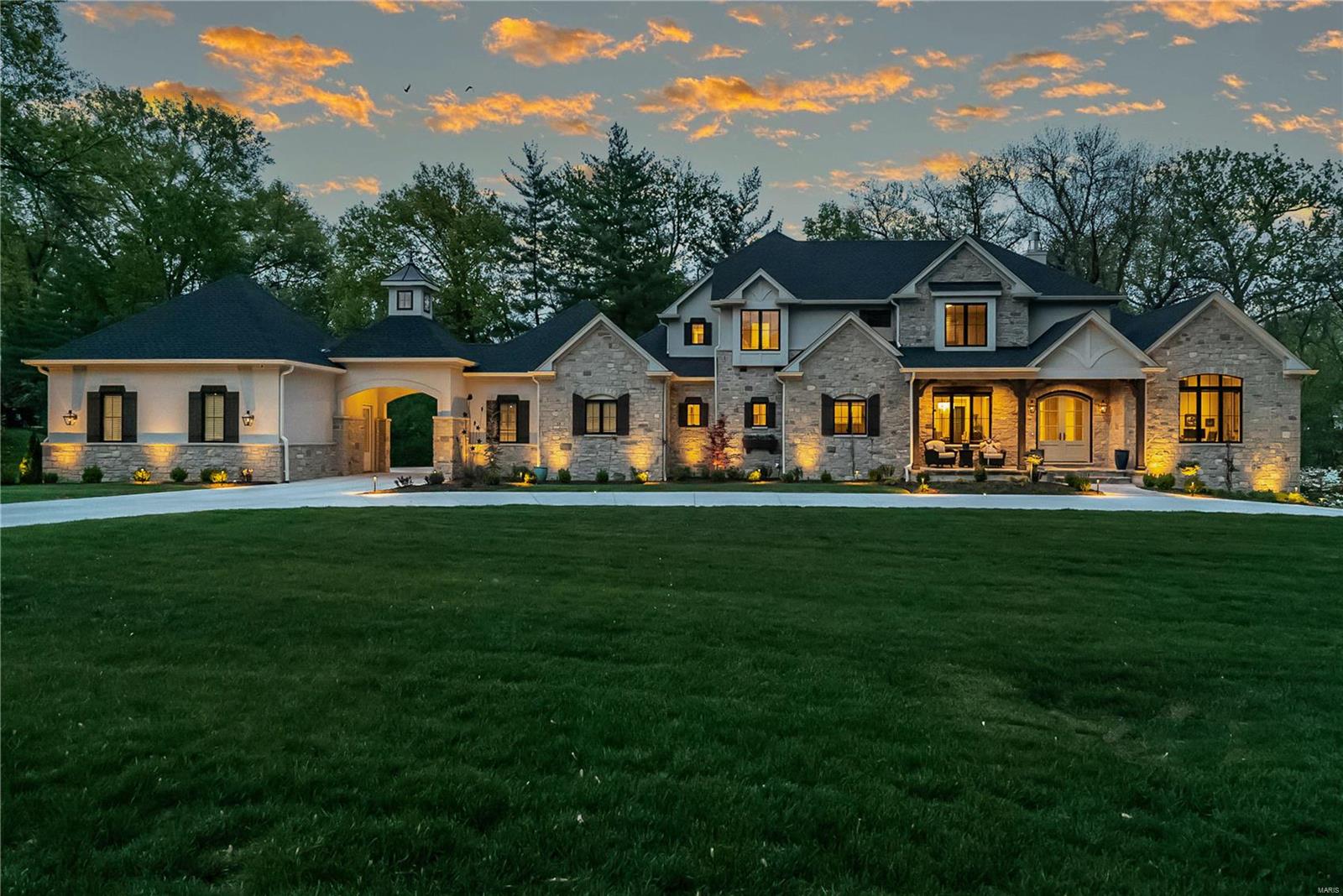 18 Lynnbrook Road St. Louis, MO 63131 - Photo 2 of 48 Gallery Image 2