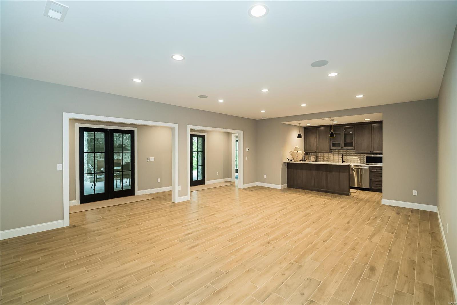 18 Lynnbrook Road St. Louis, MO 63131 - Photo 39 of 48 Gallery Image 39