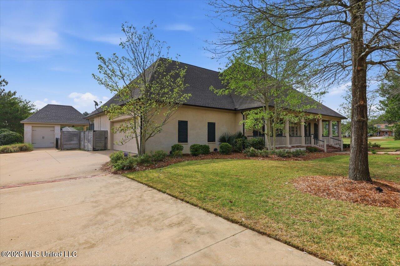 136 Chadwyck Place Madison, MS 39110 - Photo 4 of 52 05-136 Chadwyck Pl _ Home Tours MS