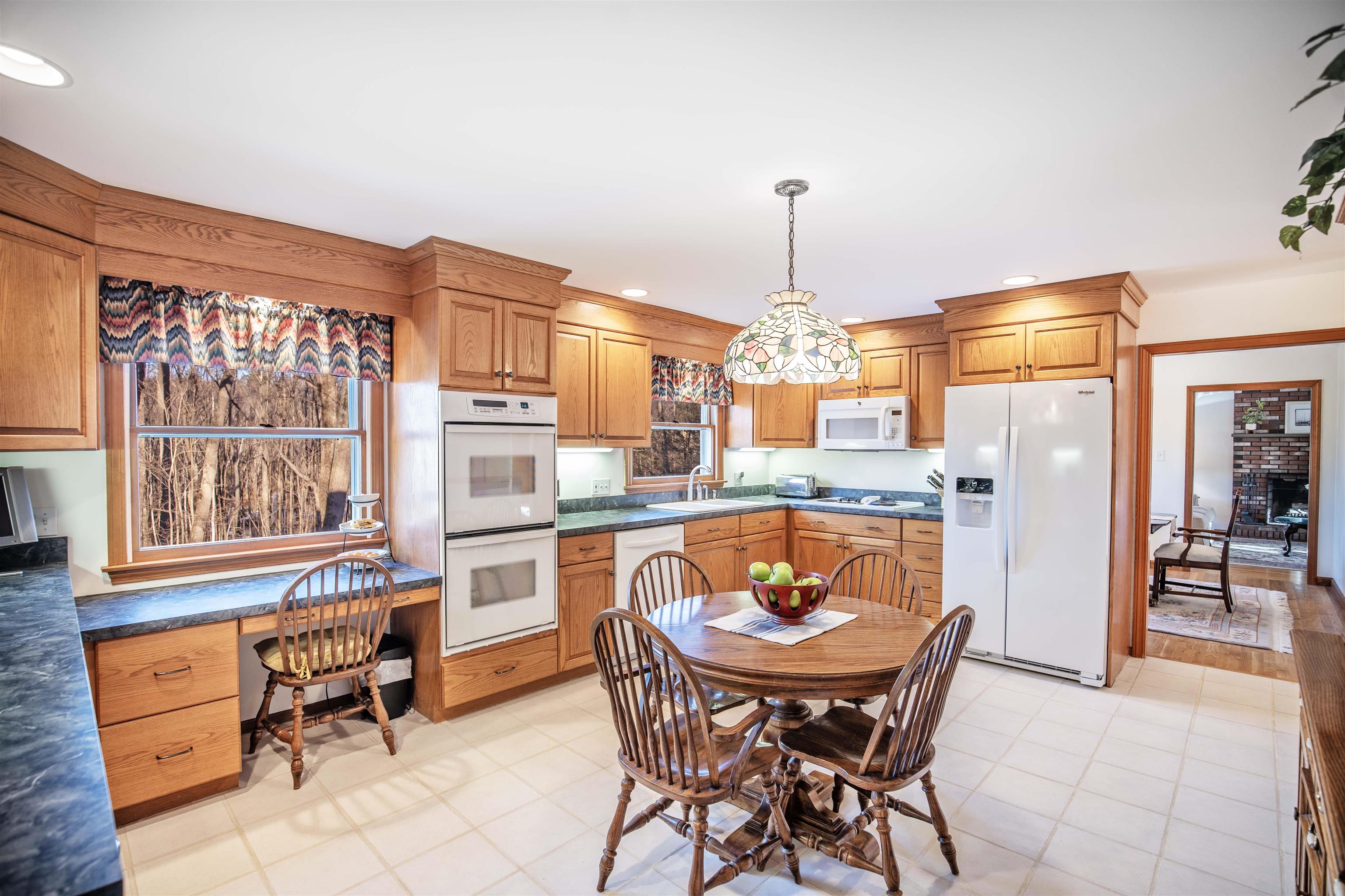 7 Birchwood Road Windham, NH 03087 - Photo 9 of 40