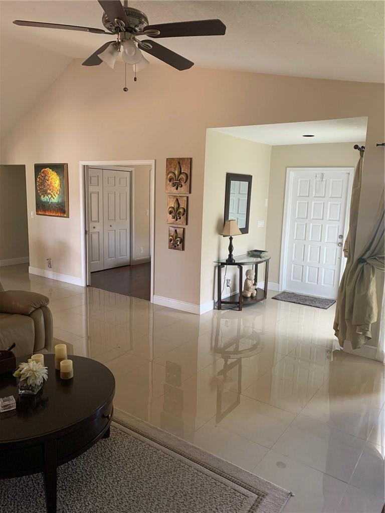 10550 Fenway Place Boca Raton, FL 33498 - Photo 25 of 36 Photo 28