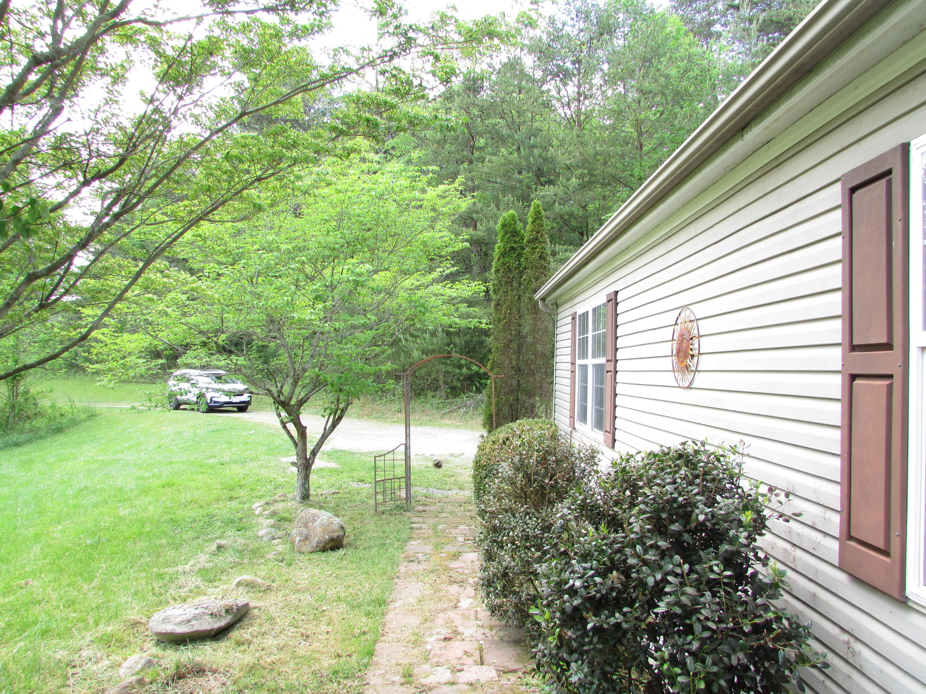 382 Coal Chute Road Elizabethton, TN 37643 - Photo 6 of 40 382 Coal Chute Road, Elizabethton TN 376