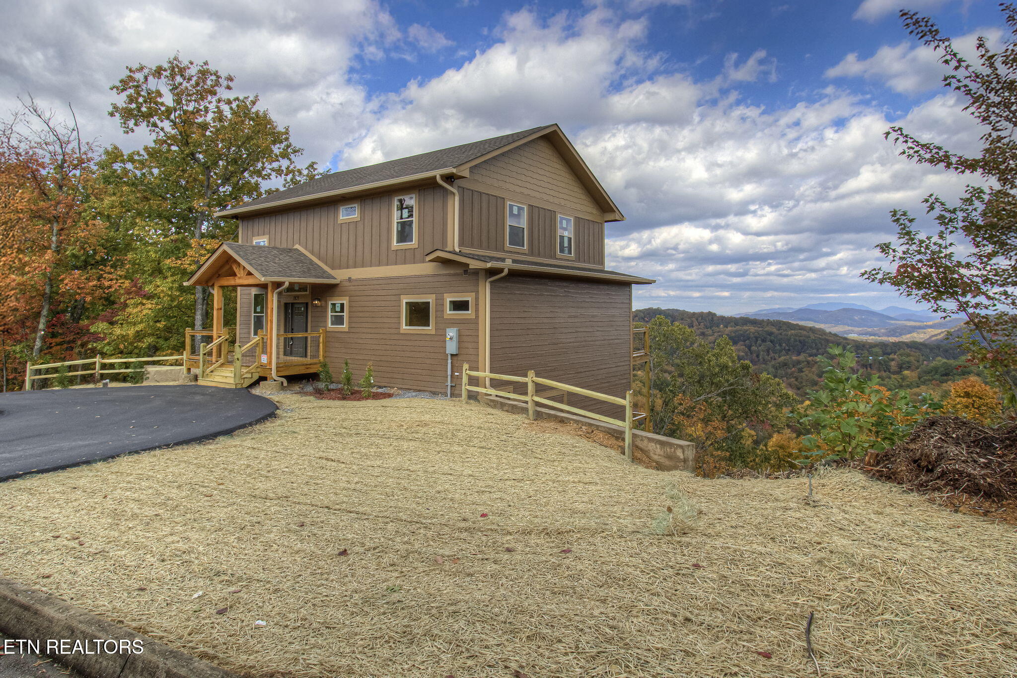 1821 Pinestand Ridge Way Sevierville, TN 37862 - Photo 46 of 58 IMG_0406