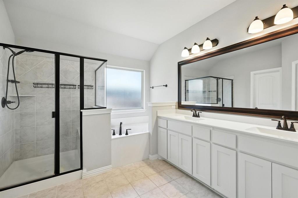 7425 Bellingham Road Fort Worth, TX 76179 - Photo 20 of 33