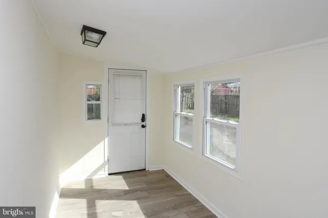 $220,000 | 216 Clyde Avenue, Halethorpe, MD 21227