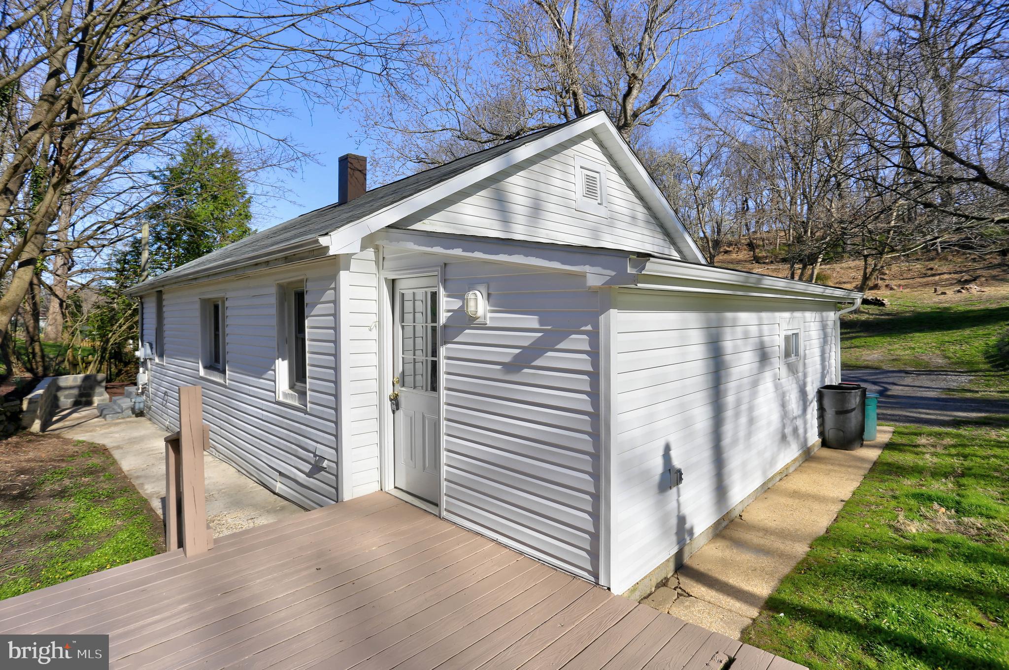 738 Hollow Road Ellicott City, MD 21043 - Photo 22 of 31 Exterior Back