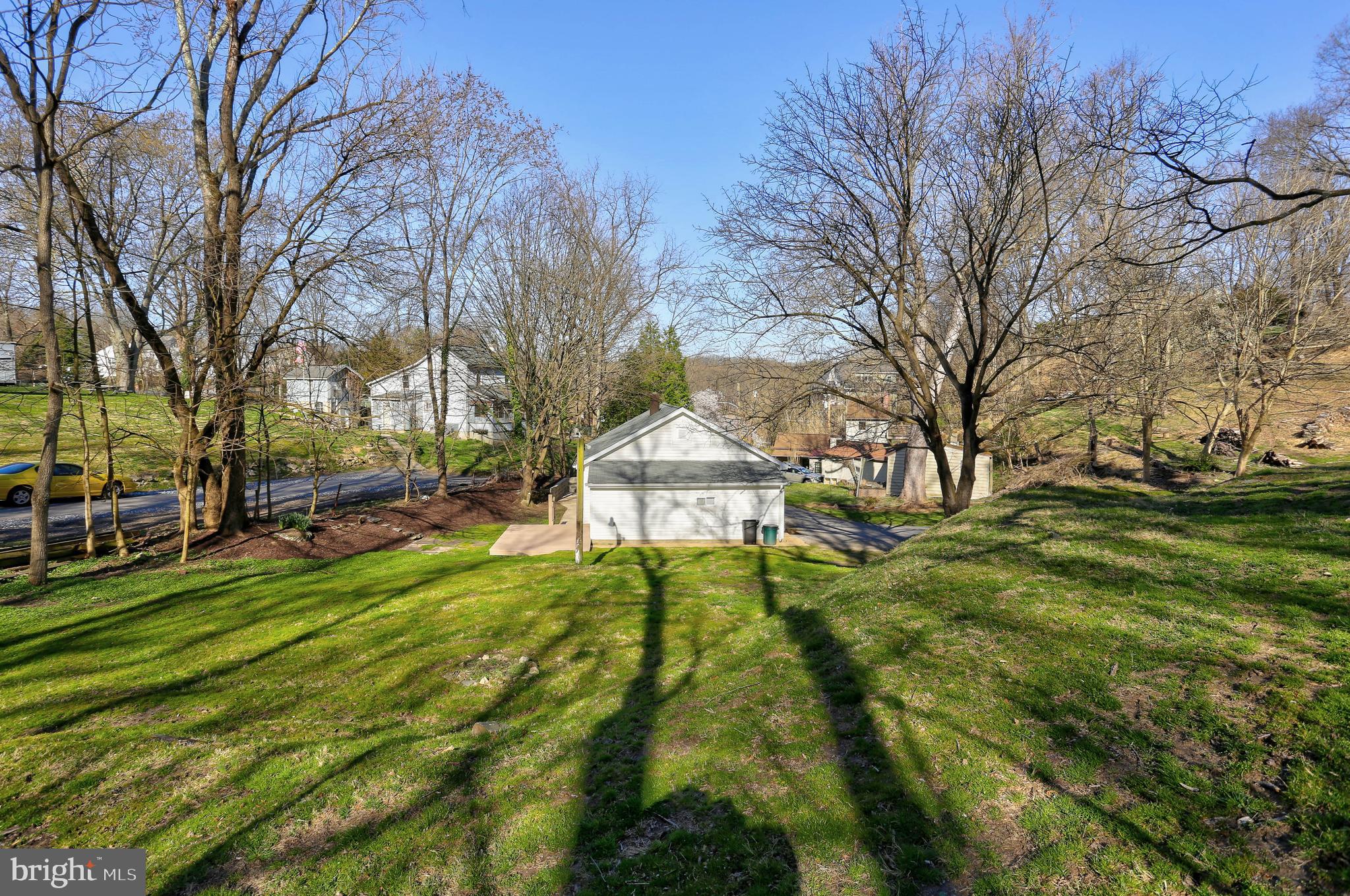738 Hollow Road Ellicott City, MD 21043 - Photo 25 of 31 Exterior Back & Yard