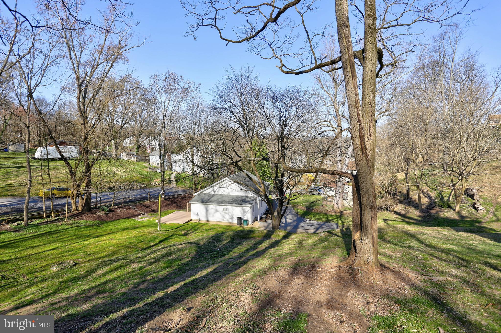 738 Hollow Road Ellicott City, MD 21043 - Photo 26 of 31 Exterior Back & Yard