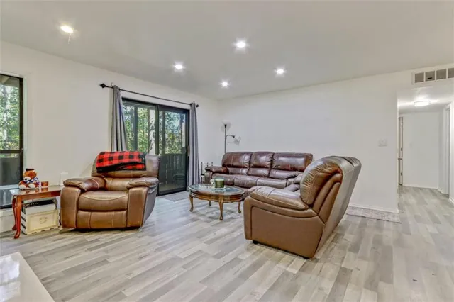 $296,000 | 205 Woodcliff Drive, Unit 205, Sandy Springs, GA 30350