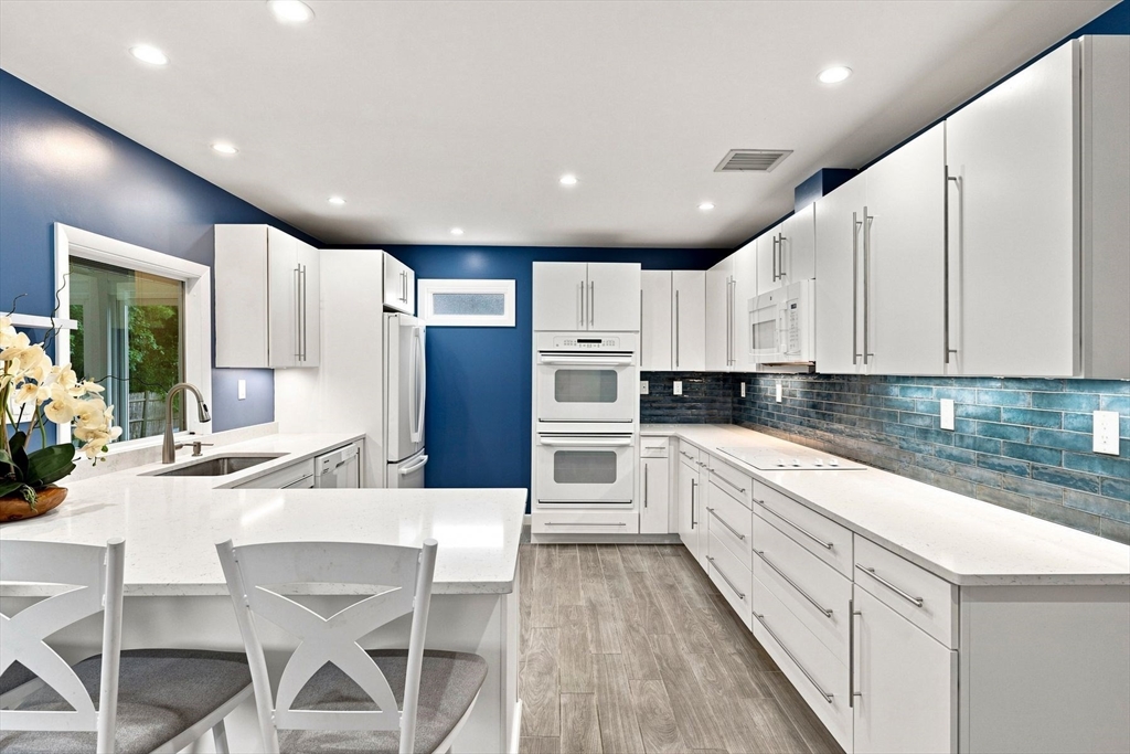 48 Auburndale Road Marblehead, MA 01945 - Photo 14 of 42 Gallery Image 14
