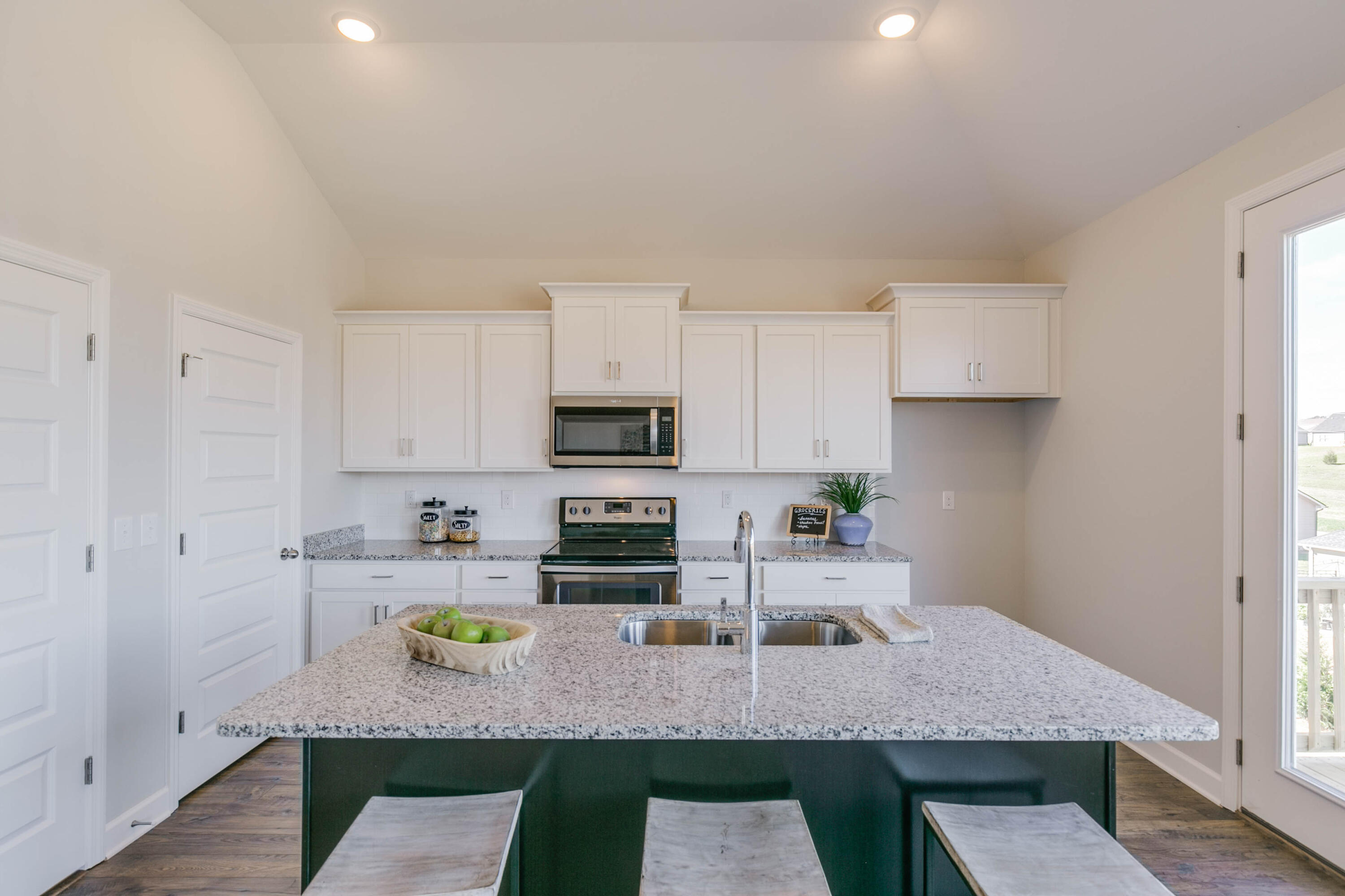 1003 Fortitude Trail Chattanooga, TN 37421 - Photo 11 of 29 11 Hampshire Kitchen