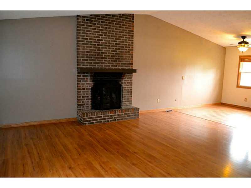 5530 Milhouse Road Indianapolis, IN 46221 - Photo 4 of 16 Gallery Image 4