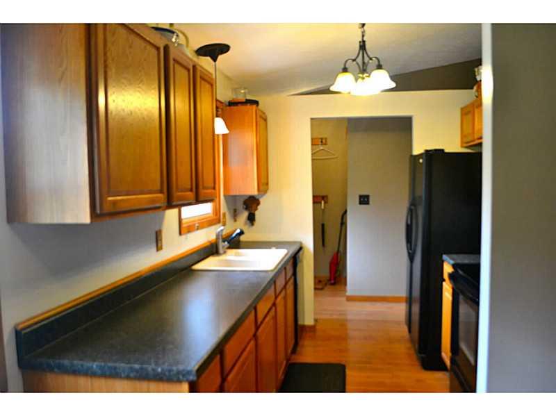 5530 Milhouse Road Indianapolis, IN 46221 - Photo 5 of 16 Gallery Image 5