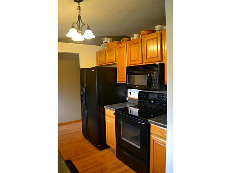 5530 Milhouse Road Indianapolis, IN 46221 - Photo 6 of 16 Gallery Image 6