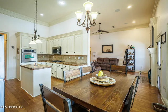 $369,900 | 319 Bullock Circle, Richland, MS 39218