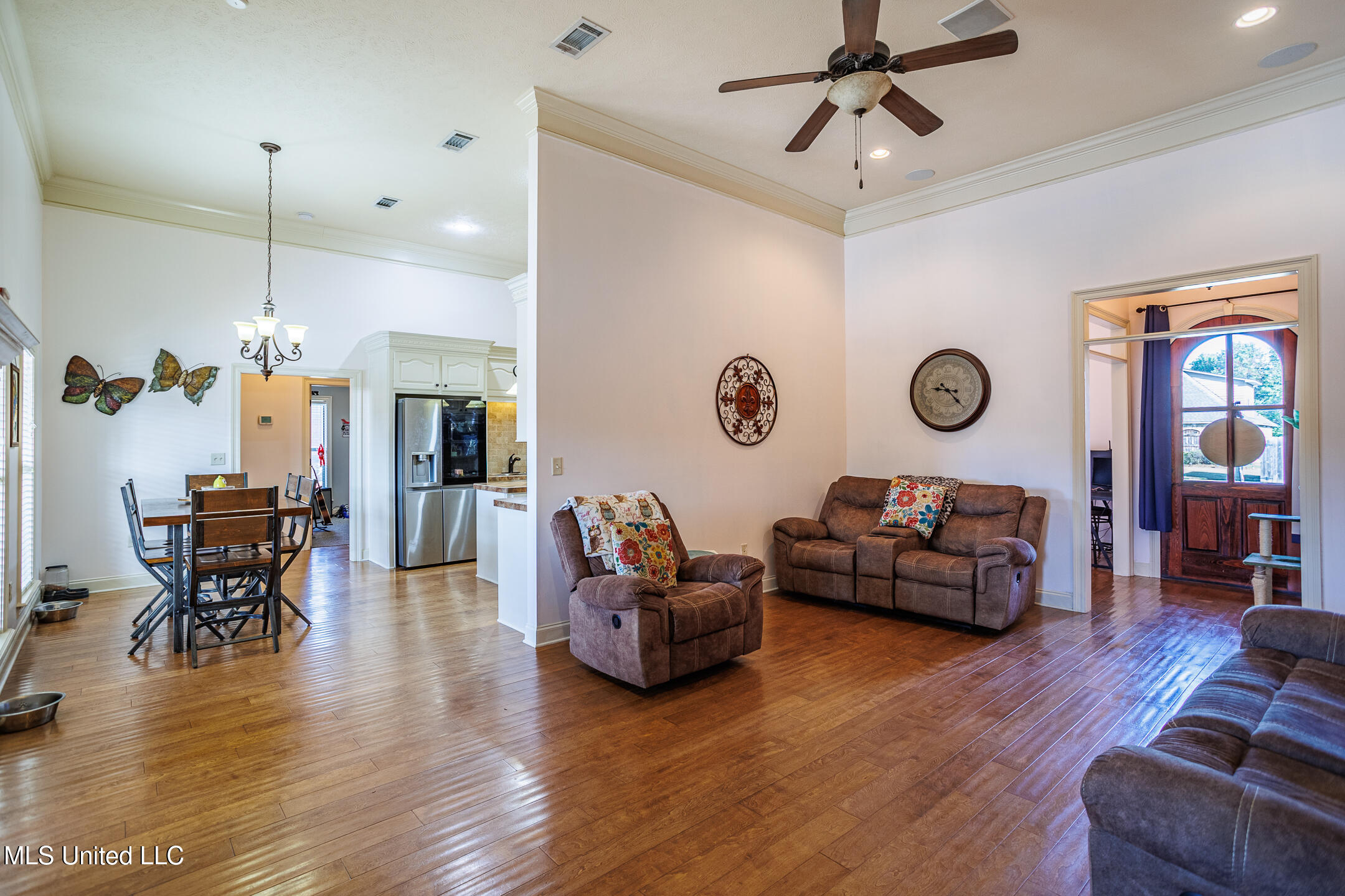 319 Bullock Circle Richland, MS 39218 - Photo 5 of 30 319 Bullock Cir-4