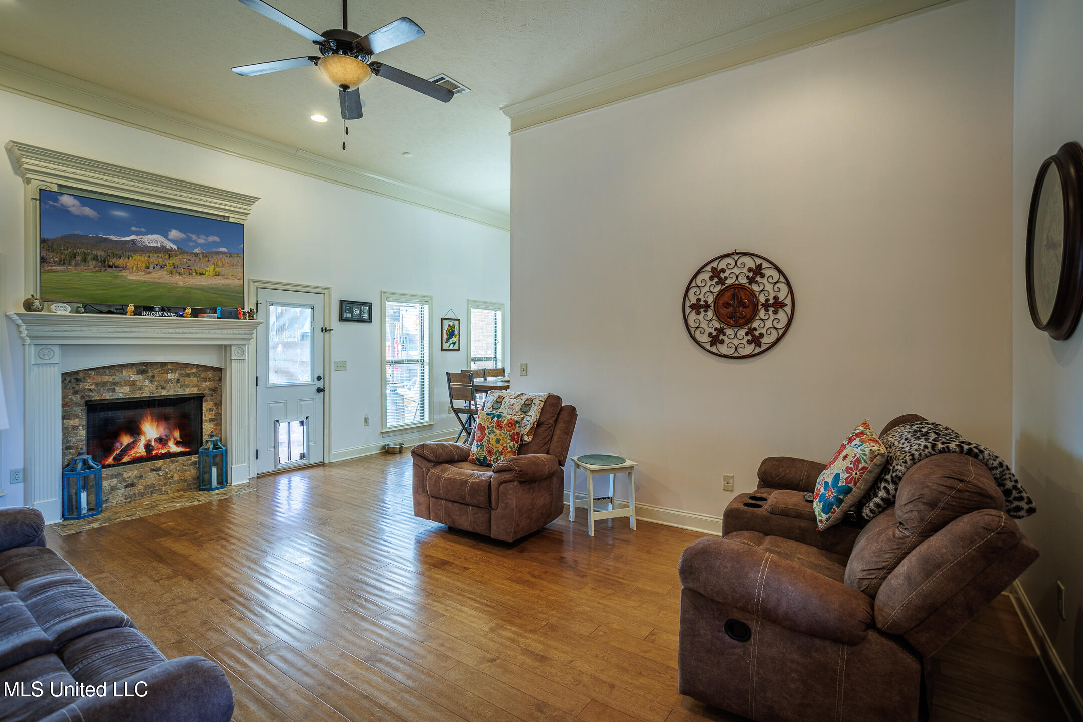 319 Bullock Circle Richland, MS 39218 - Photo 9 of 30 319 Bullock Cir-3