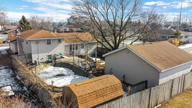 $420,000 | 8796 Madison Avenue, Munster, IN 46321