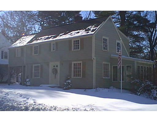 41 Fairview Road Lynnfield, MA 01940 - Photo 1 of 11 Gallery Image 1