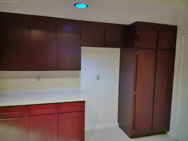 a view of a window in a room