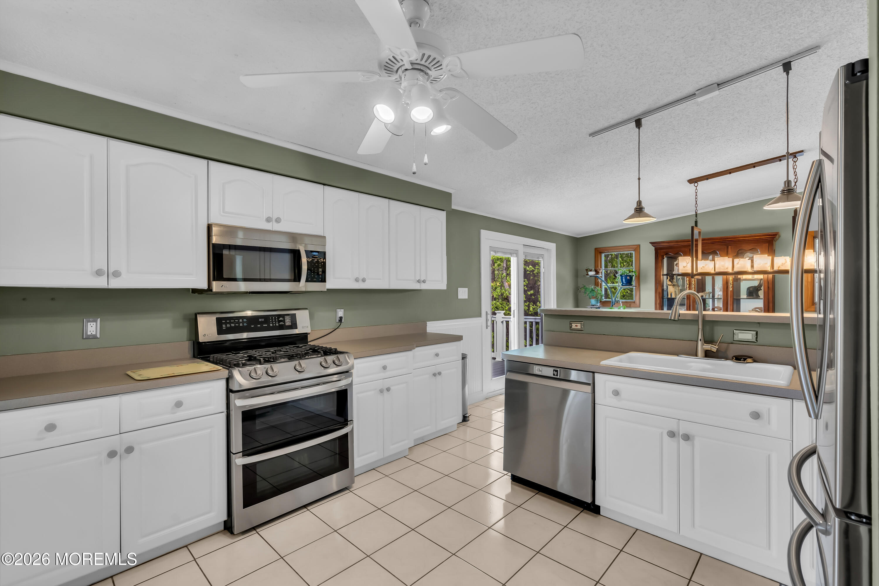 188 South Cooks Bridge Road Jackson, NJ 08527 - Photo 15 of 48 DSC08678