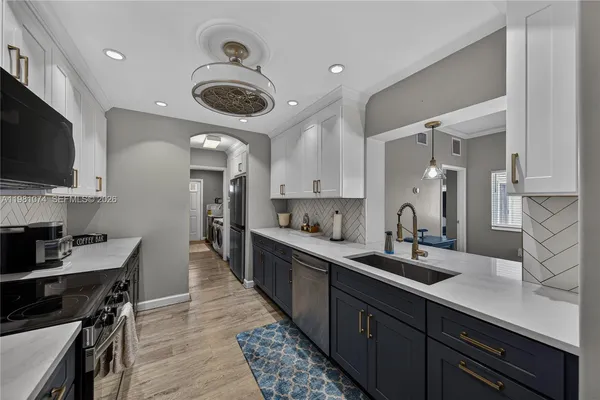 $7,500 | 2161 Northeast 62nd Court, Fort Lauderdale, FL 33308