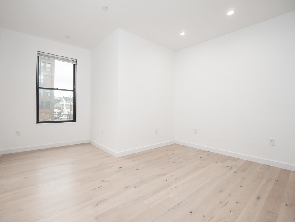 340 West 2nd Street, Unit 9 Boston, MA 02127 - Photo 22 of 36