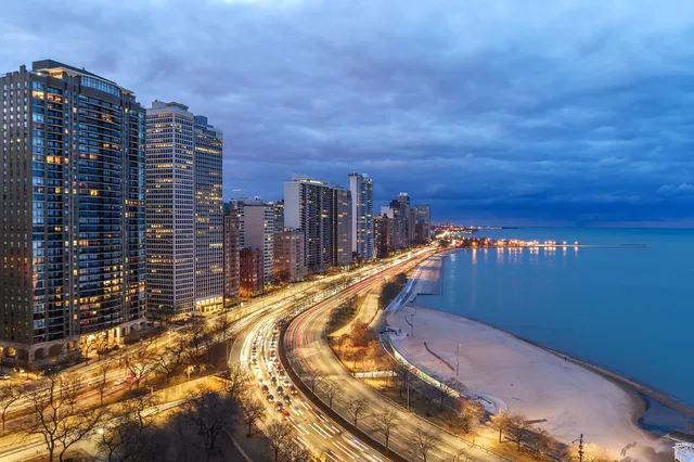 $7,250,000 | 189 East Lake Shore Drive, Unit PH18, Chicago, IL 60611