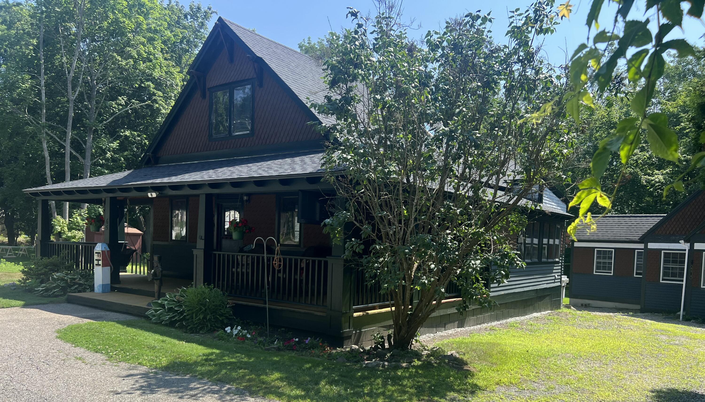 65 Main Street York, ME 03909 - Photo 2 of 33 65 mainstreet