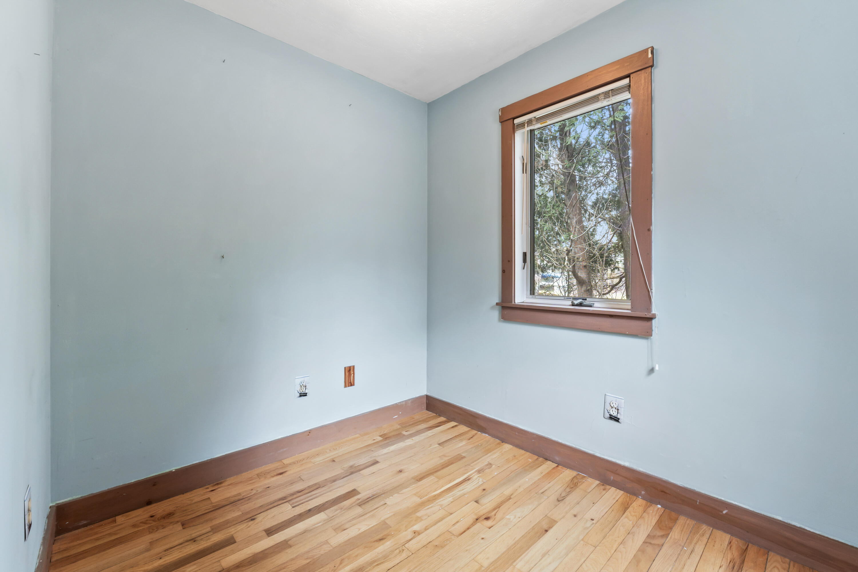 65 Main Street York, ME 03909 - Photo 31 of 33 second bedroom cottage