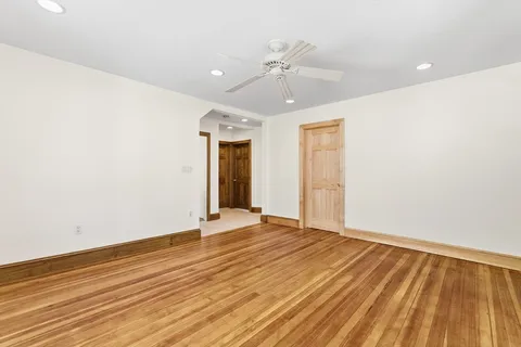 $2,850 | 26 Rockwell Avenue, Unit 2, Medford, MA 02155