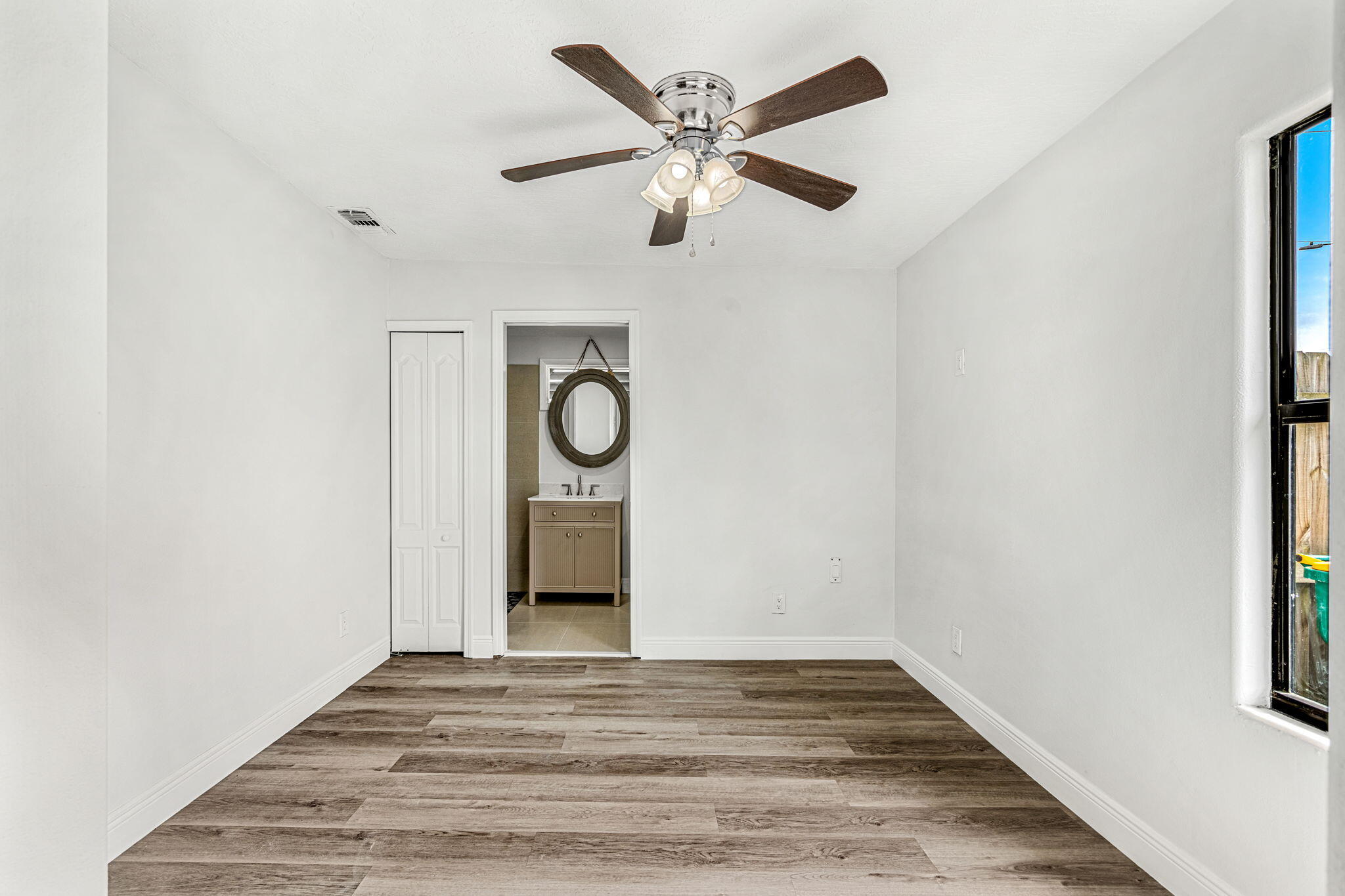 2484 Fatzler Road Melbourne, FL 32935 - Photo 15 of 24 23-web-or-mls-DSC04838-HDR