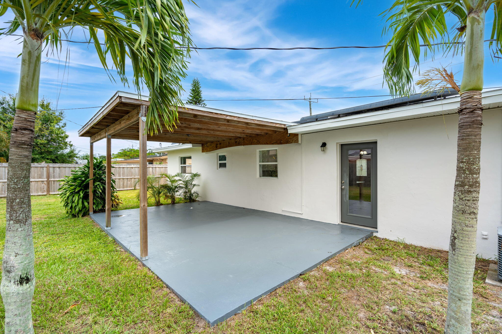 2484 Fatzler Road Melbourne, FL 32935 - Photo 21 of 24 32-web-or-mls-DSC04823-HDR