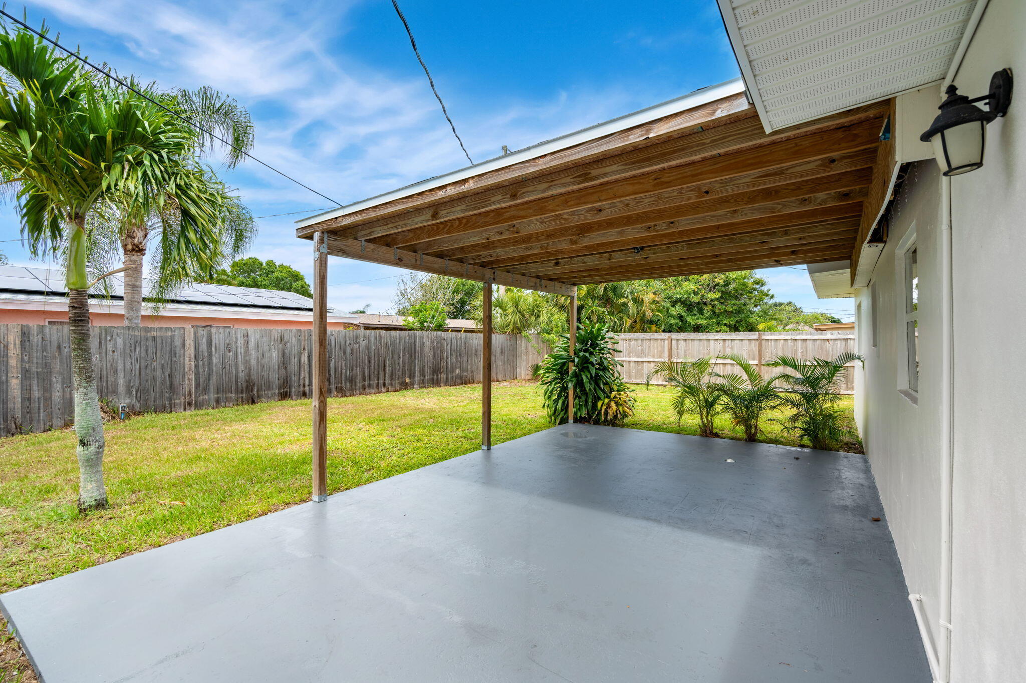 2484 Fatzler Road Melbourne, FL 32935 - Photo 22 of 24 33-web-or-mls-DSC04820-HDR