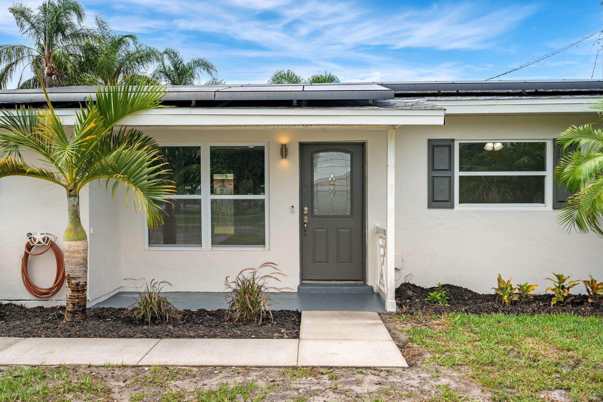 2484 Fatzler Road Melbourne, FL 32935 - Photo 3 of 24 7-web-or-mls-DSC04811-HDR