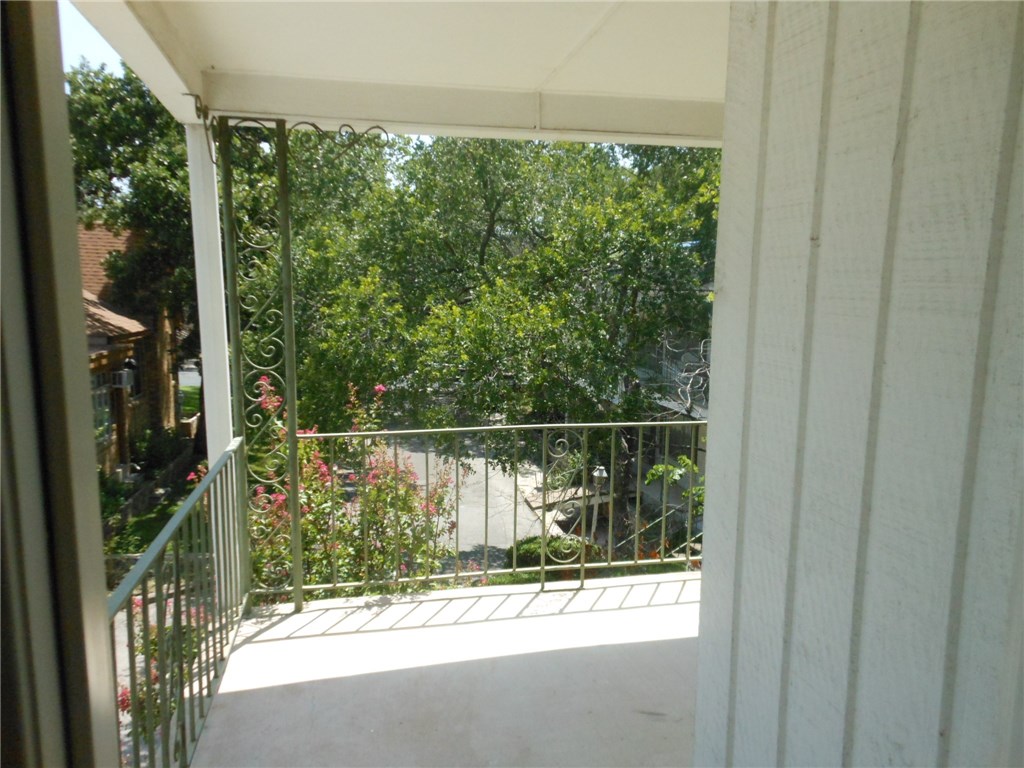 2516 Enfield Road, Unit 201 Austin, TX 78703 - Photo 4 of 11 a view of a balcony