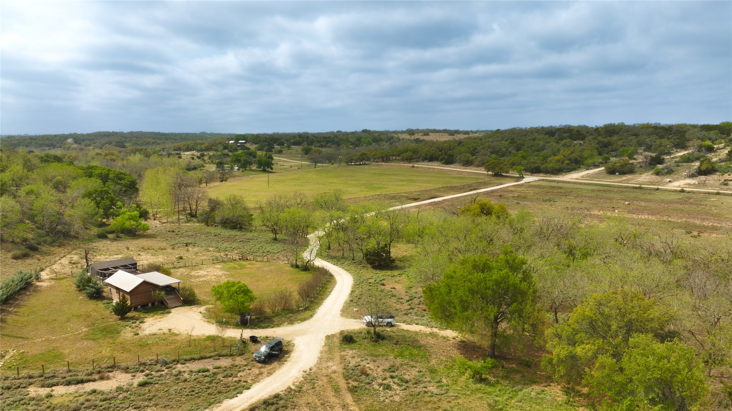 6980 Doss-Spring Creek Road Fredericksburg, TX 78624 - Photo 3 of 20 Aerial view of cabins.