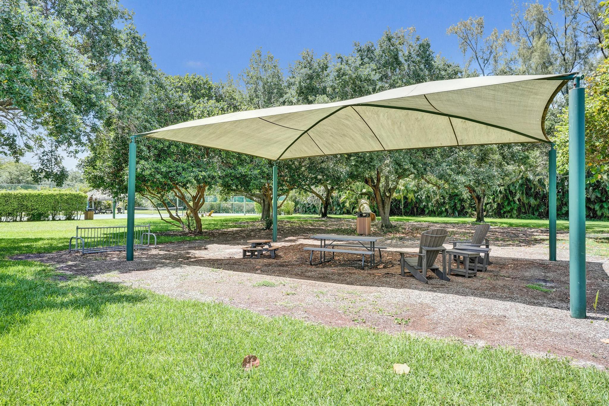 291 Southwest 75th Terrace Plantation, FL 33317 - Photo 21 of 24 DSC08224