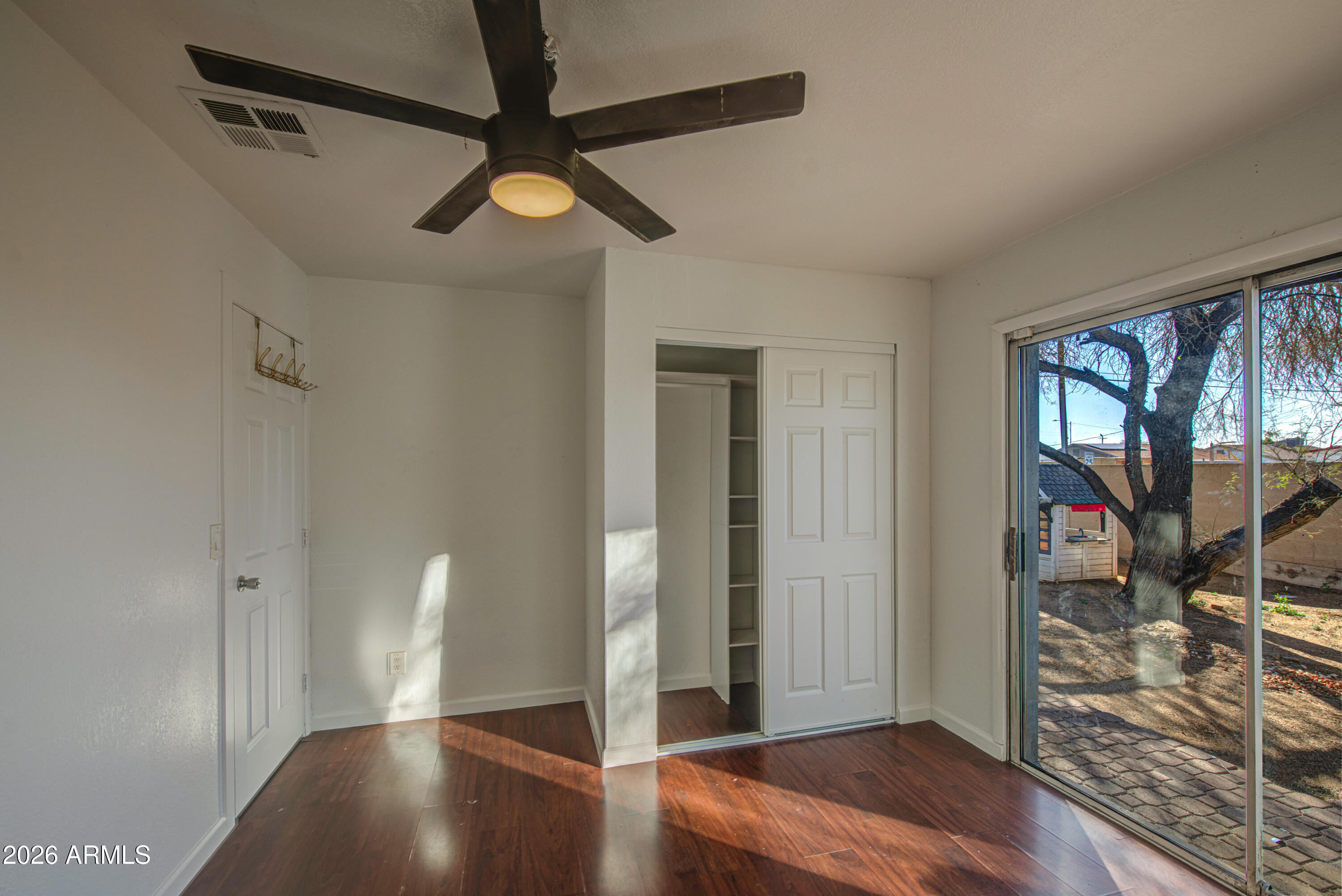 6071 West Osborn Road Phoenix, AZ 85033 - Photo 13 of 20 Bedroom 1-pic 2