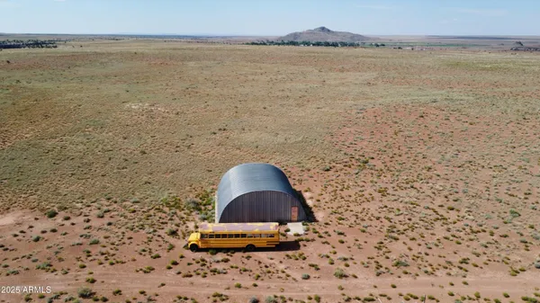 a picture of a lake view