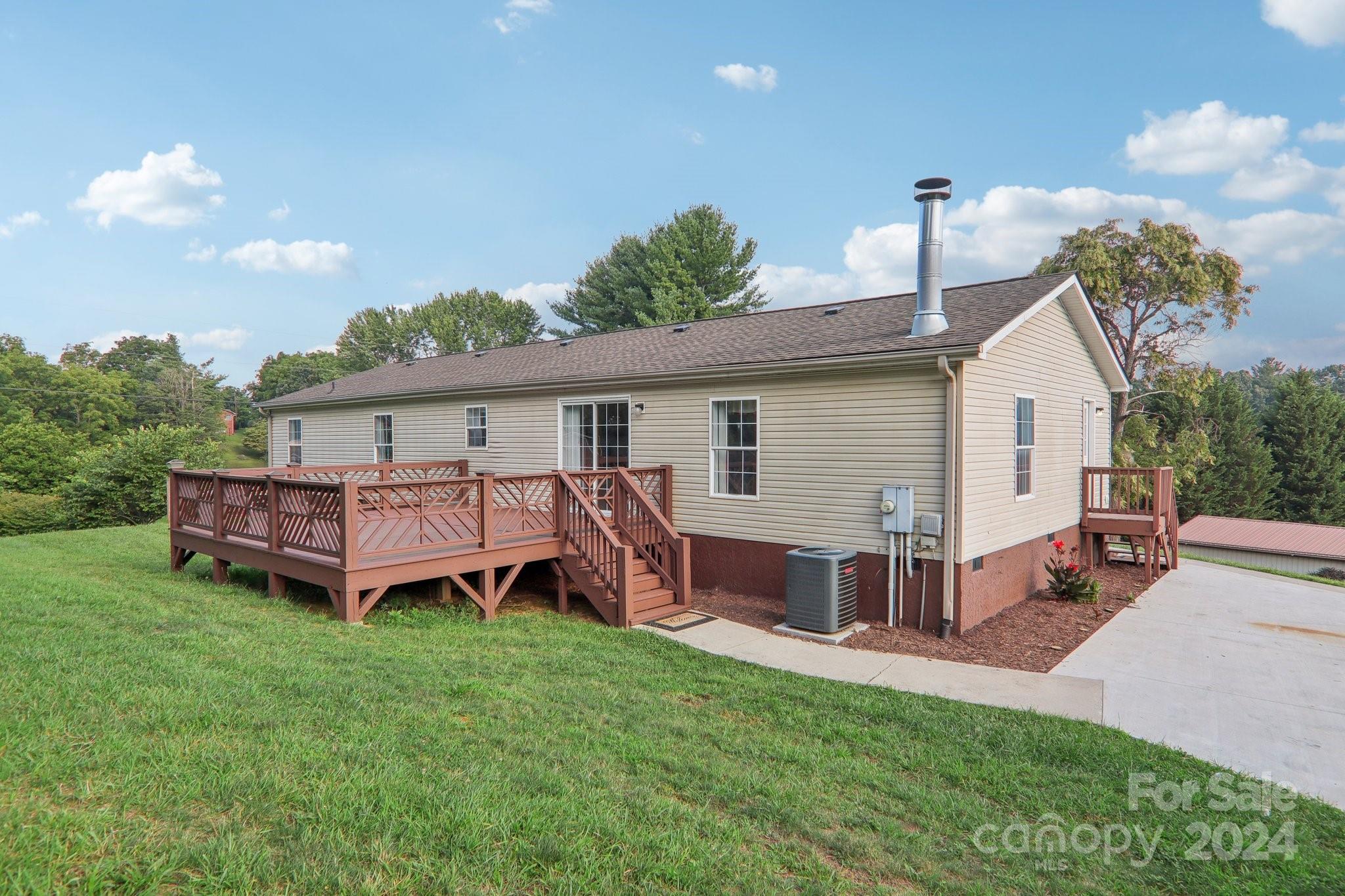 4 Wolf Ridge Canton, NC 28716 - Photo 33 of 44 Gallery Image 33