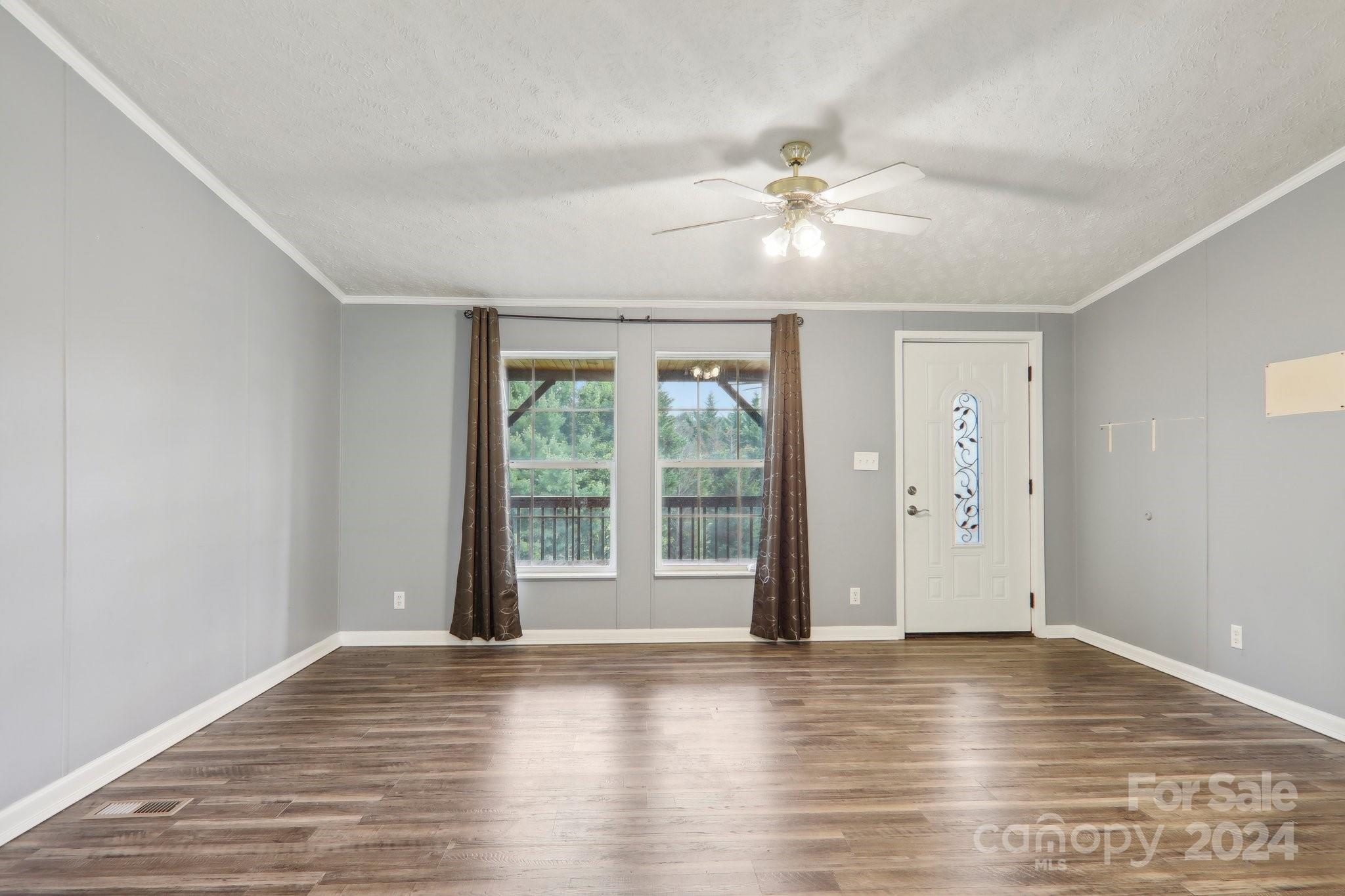 4 Wolf Ridge Canton, NC 28716 - Photo 5 of 44 Gallery Image 5