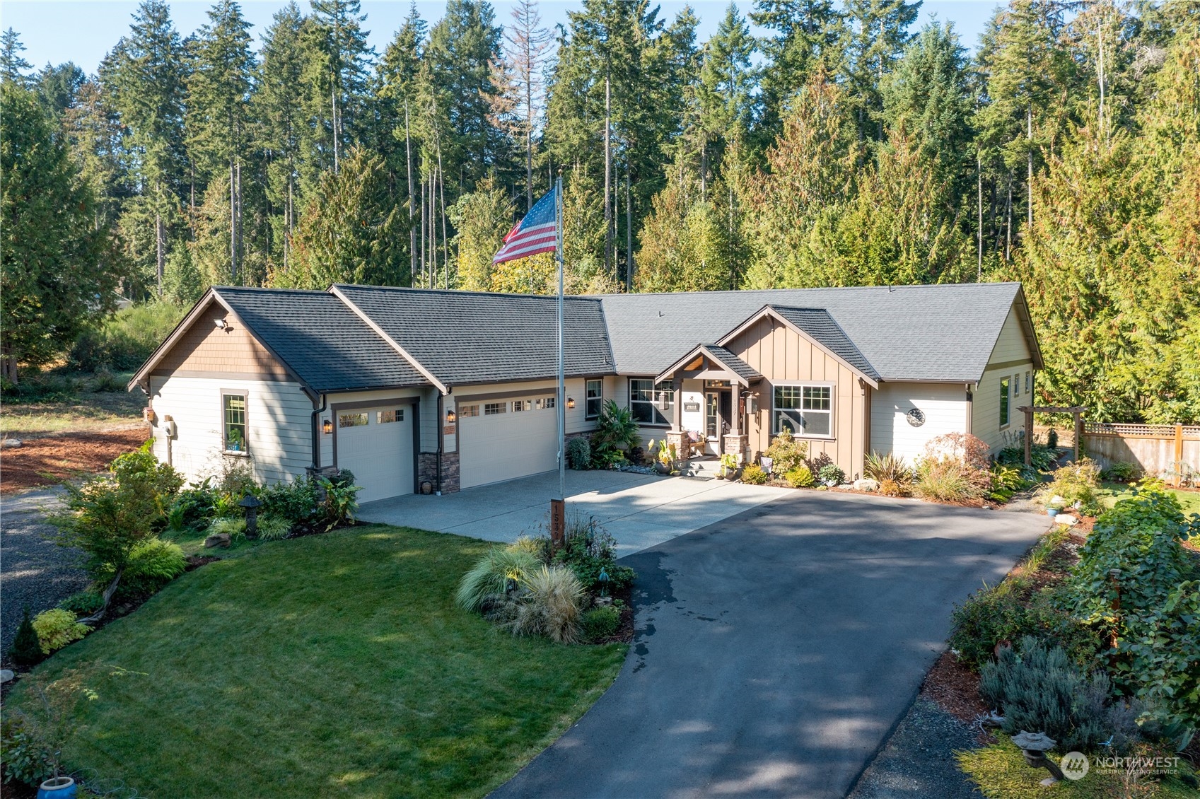 1537 Southwest Old Clifton Road Port Orchard, WA 98367 - Photo 1 of 40 Gallery Image 1