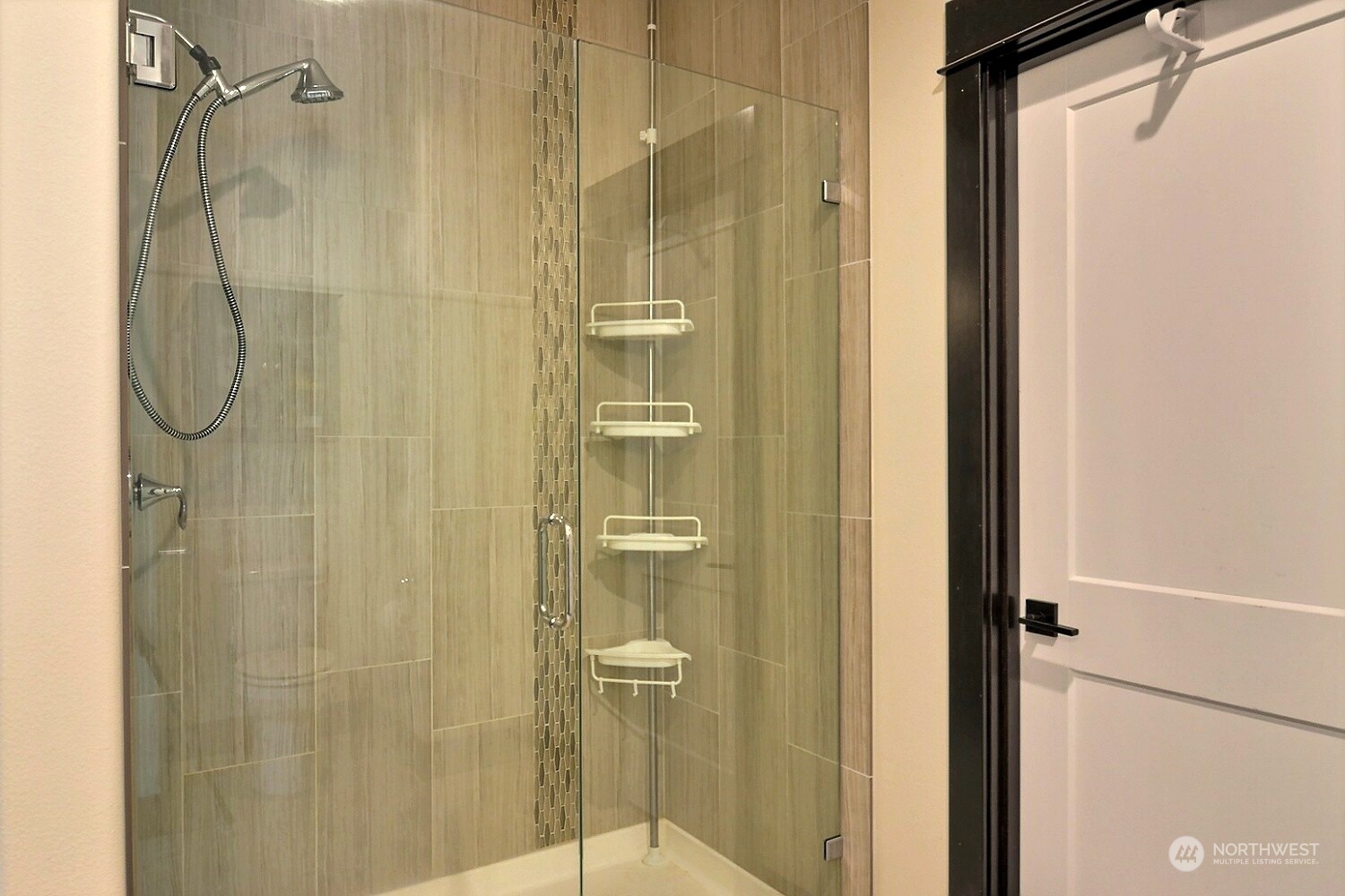 1537 Southwest Old Clifton Road Port Orchard, WA 98367 - Photo 20 of 40 Gallery Image 20