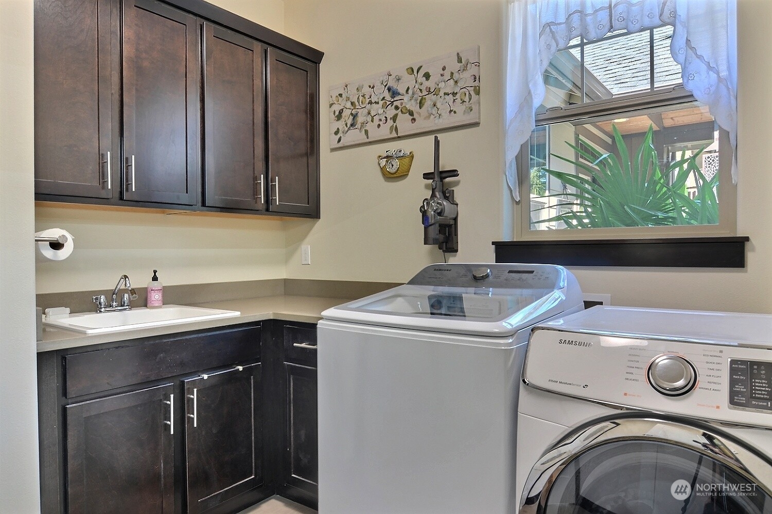 1537 Southwest Old Clifton Road Port Orchard, WA 98367 - Photo 24 of 40 Gallery Image 24