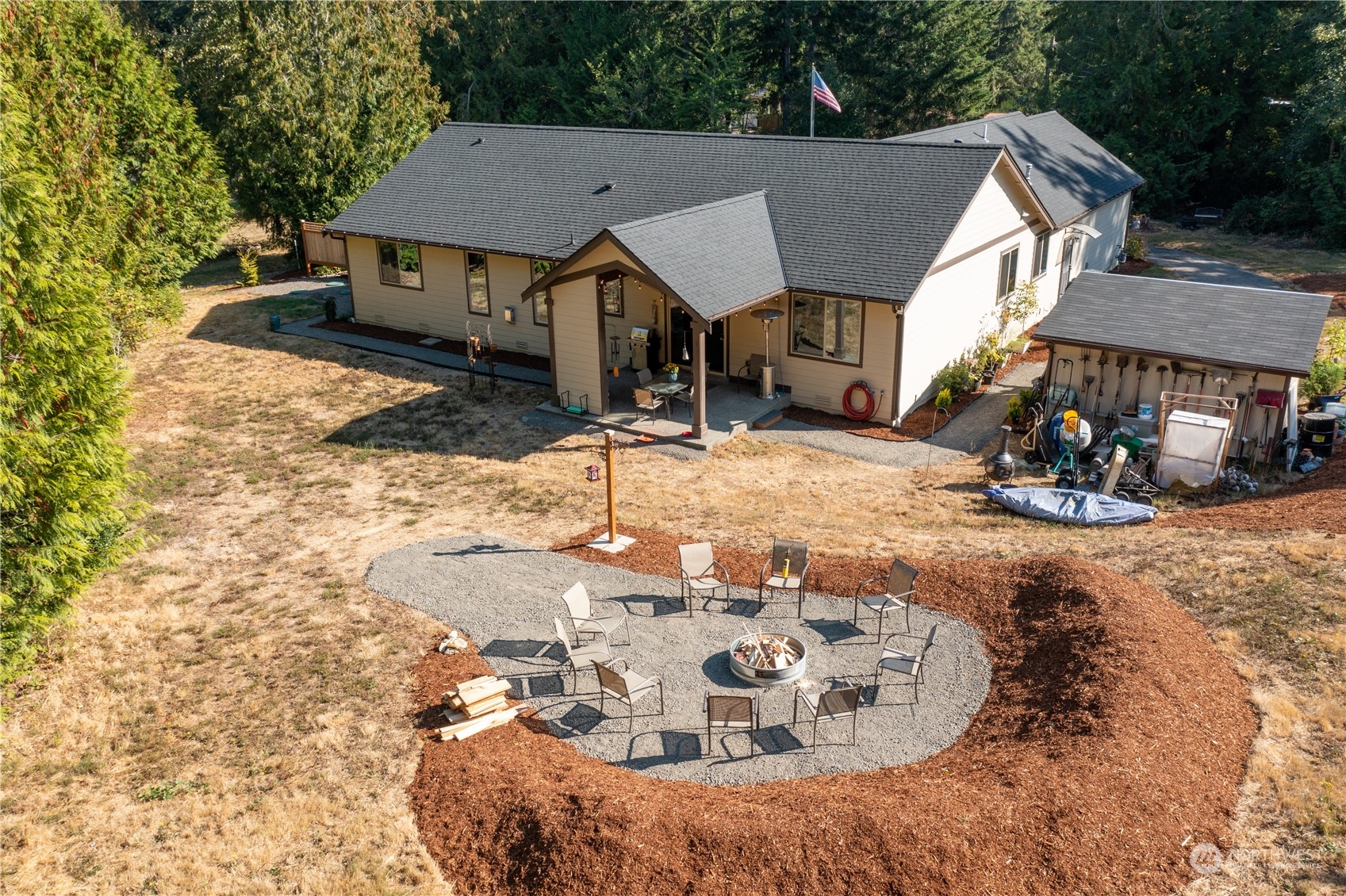 1537 Southwest Old Clifton Road Port Orchard, WA 98367 - Photo 26 of 40 Gallery Image 26