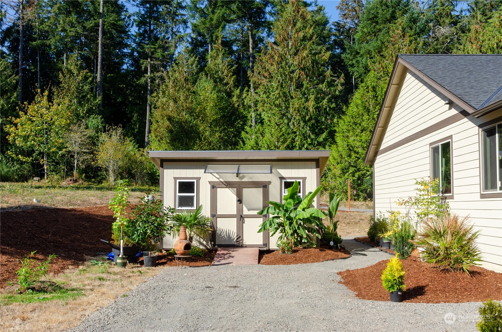 1537 Southwest Old Clifton Road Port Orchard, WA 98367 - Photo 27 of 40 Gallery Image 27