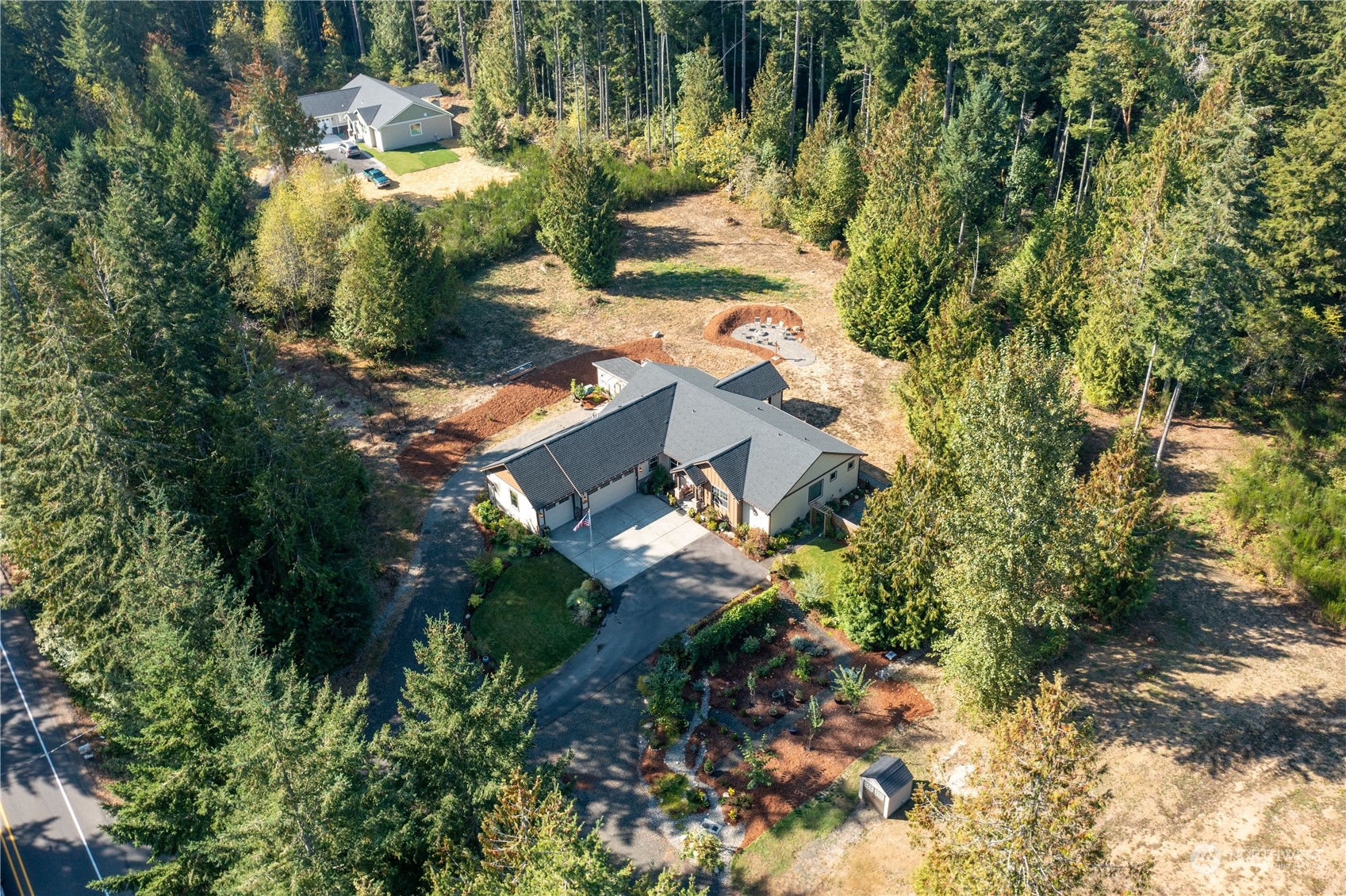 1537 Southwest Old Clifton Road Port Orchard, WA 98367 - Photo 31 of 40 Gallery Image 31