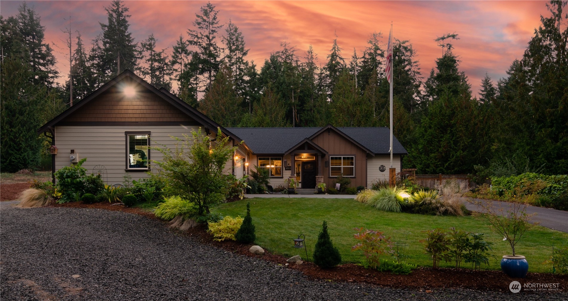 1537 Southwest Old Clifton Road Port Orchard, WA 98367 - Photo 4 of 40 Gallery Image 4